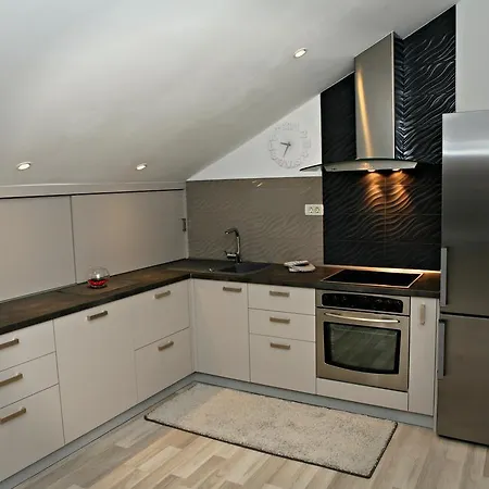 Sanja Apartment