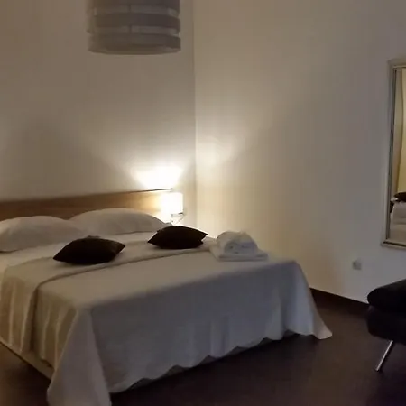 Sanja Apartament *