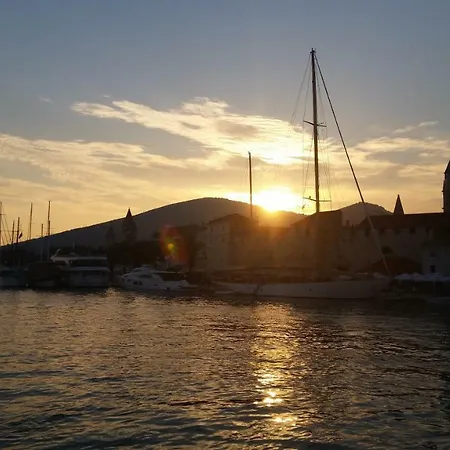 Sanja Trogir